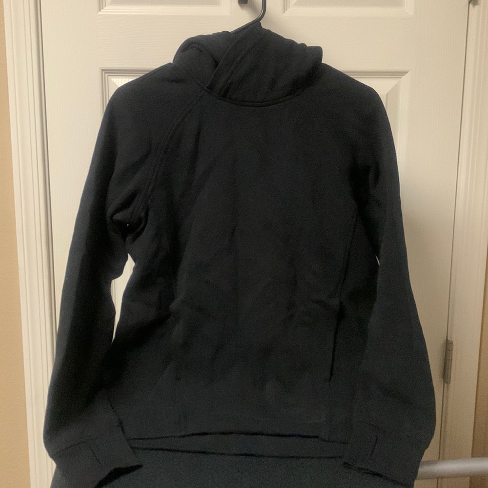 Lululemon Black Hoodie Pullover Sweatshirt Size 4